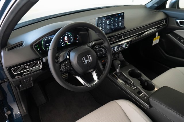 2026 Honda Civic Hybrid Sport Touring photo 3