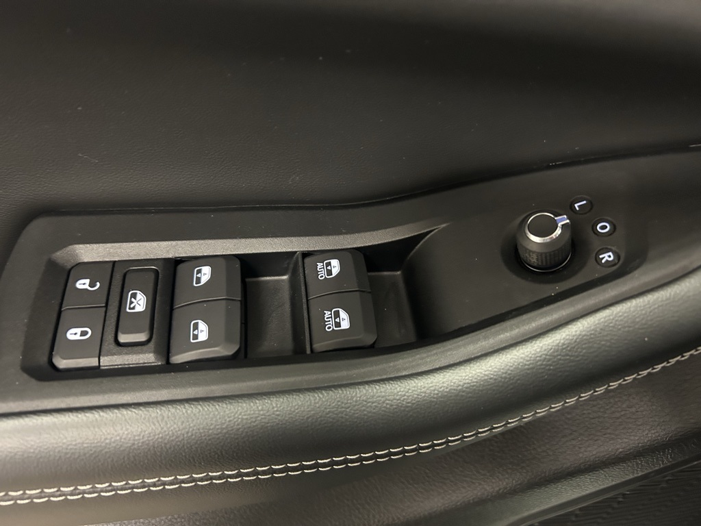 used 2024 Jeep Grand Cherokee L car, priced at $36,993