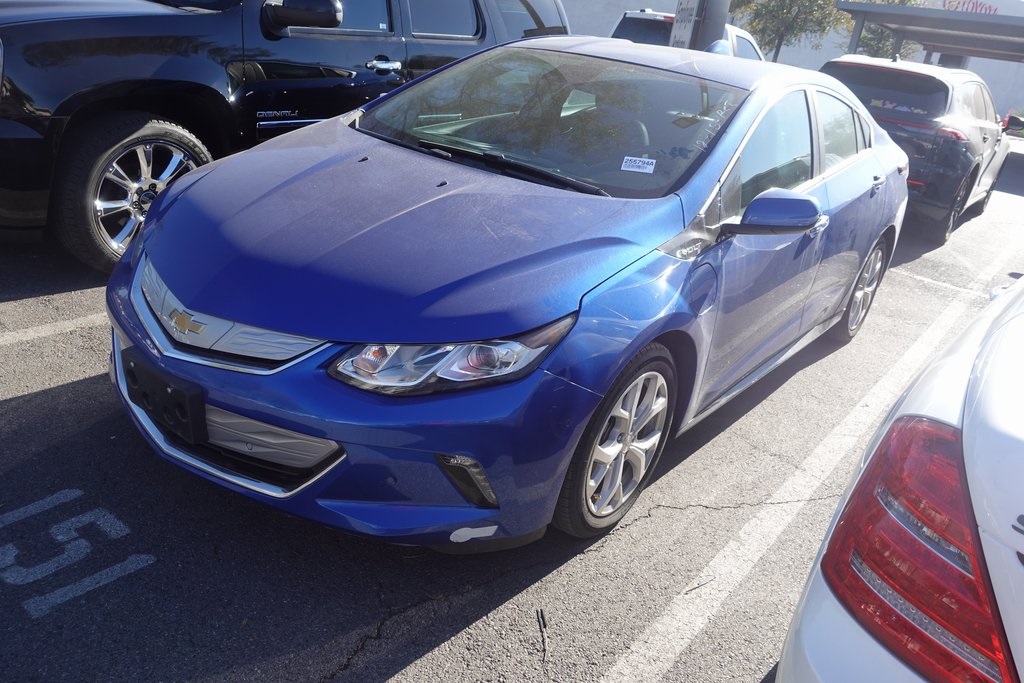 2018 Chevrolet Volt Premier's photo
