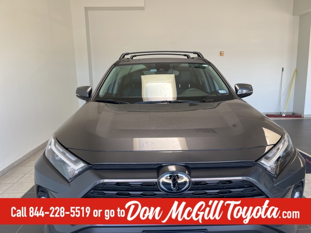 2025 Toyota RAV4 XLE Premium photo 4