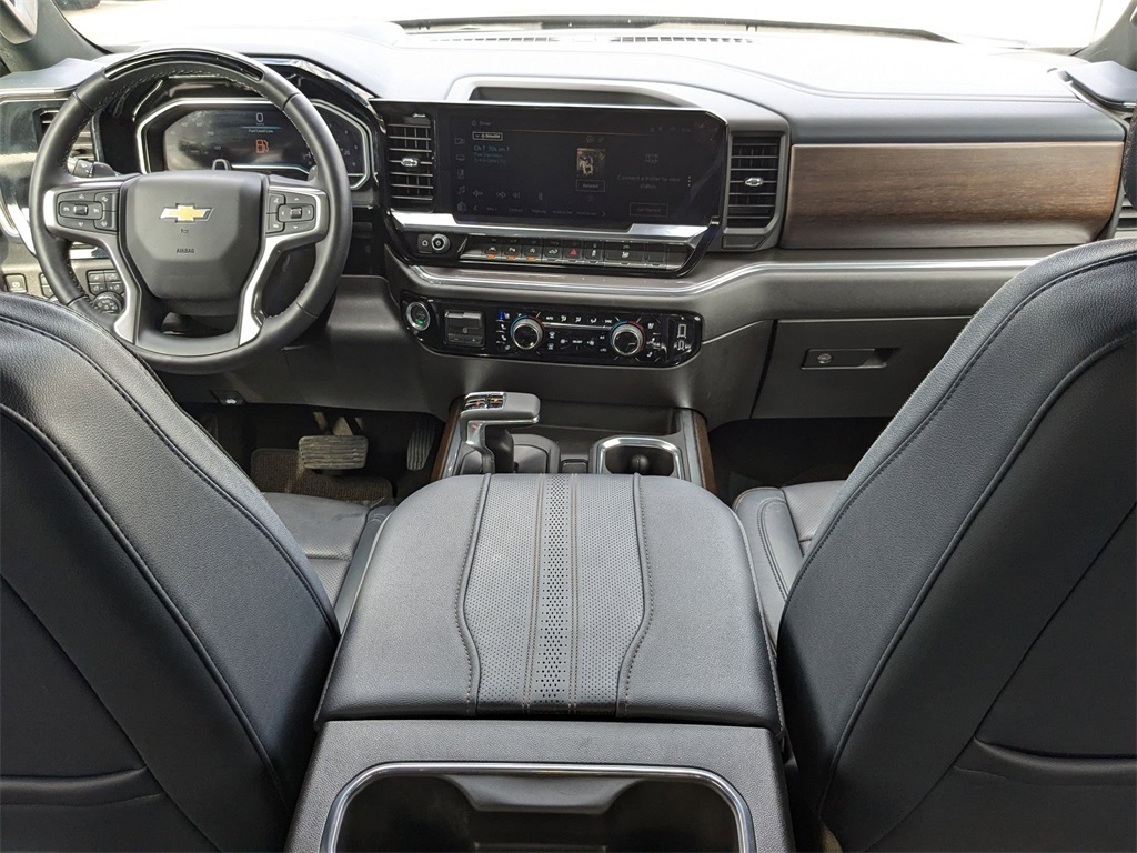 2024 Chevrolet Silverado 1500 High Country photo 23