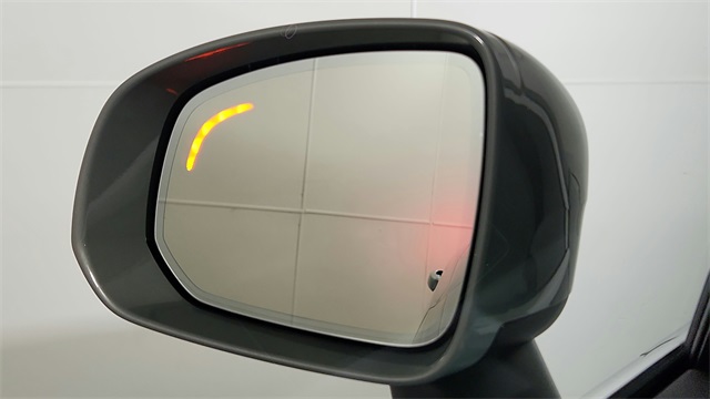 new 2026 Volvo XC90 Plug-In Hybrid car, priced at $81,875