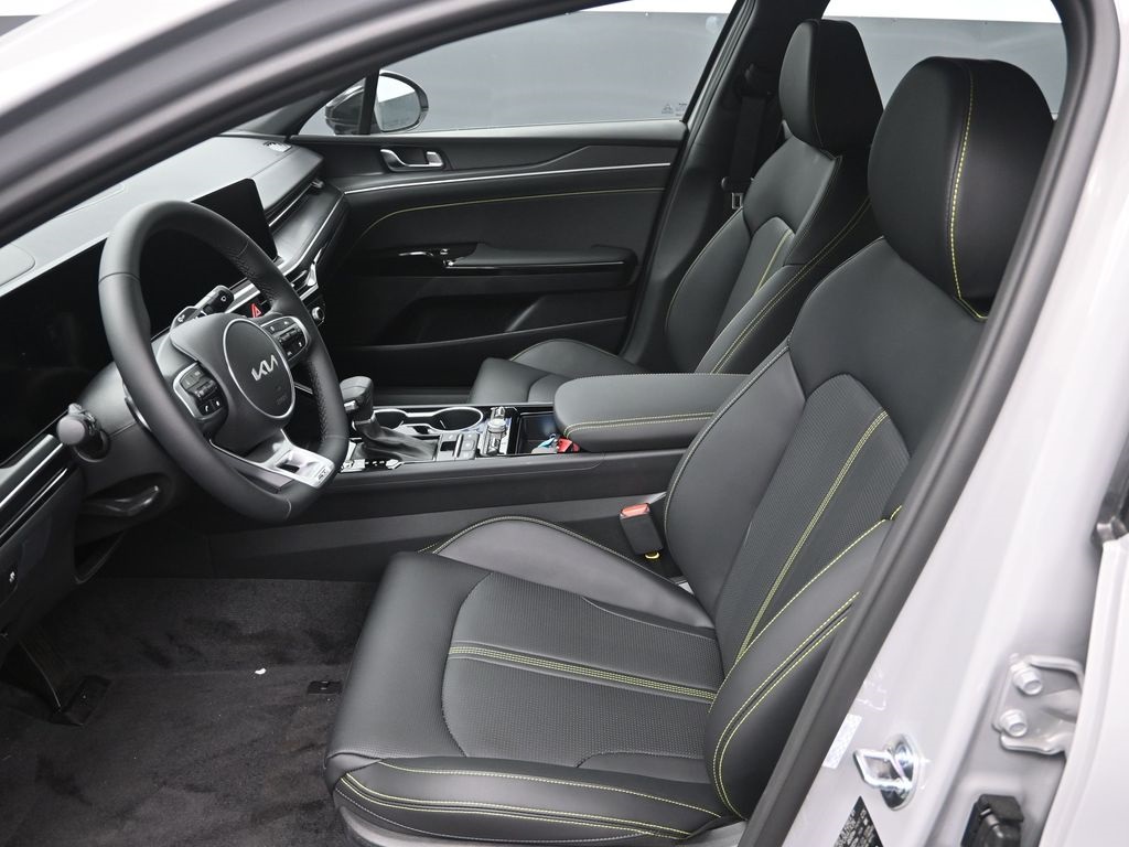 2026 Kia K5 GT photo 10