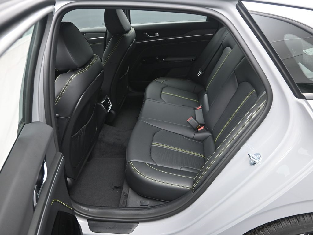 2026 Kia K5 GT photo 12