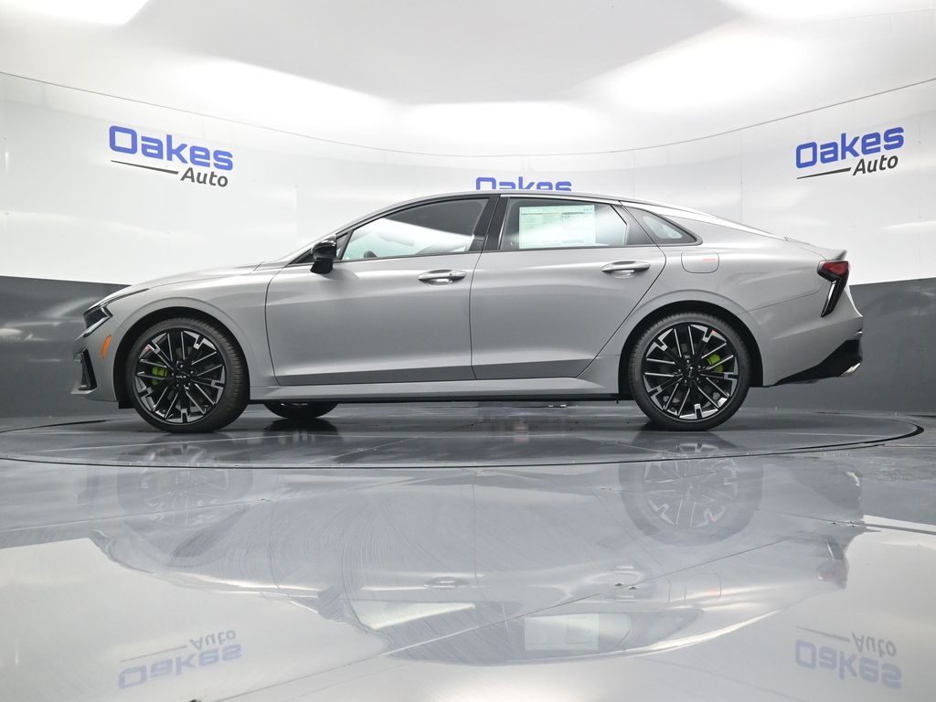 2026 Kia K5 GT photo 17