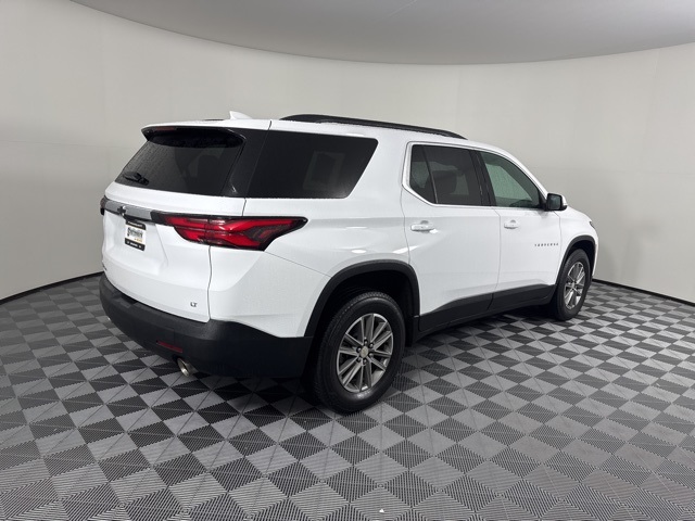 2024 Chevrolet Traverse Leather photo 2
