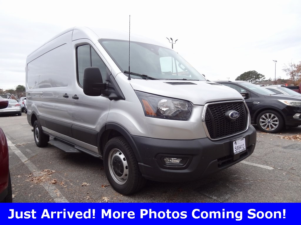 2025 Ford Transit Van Base's photo