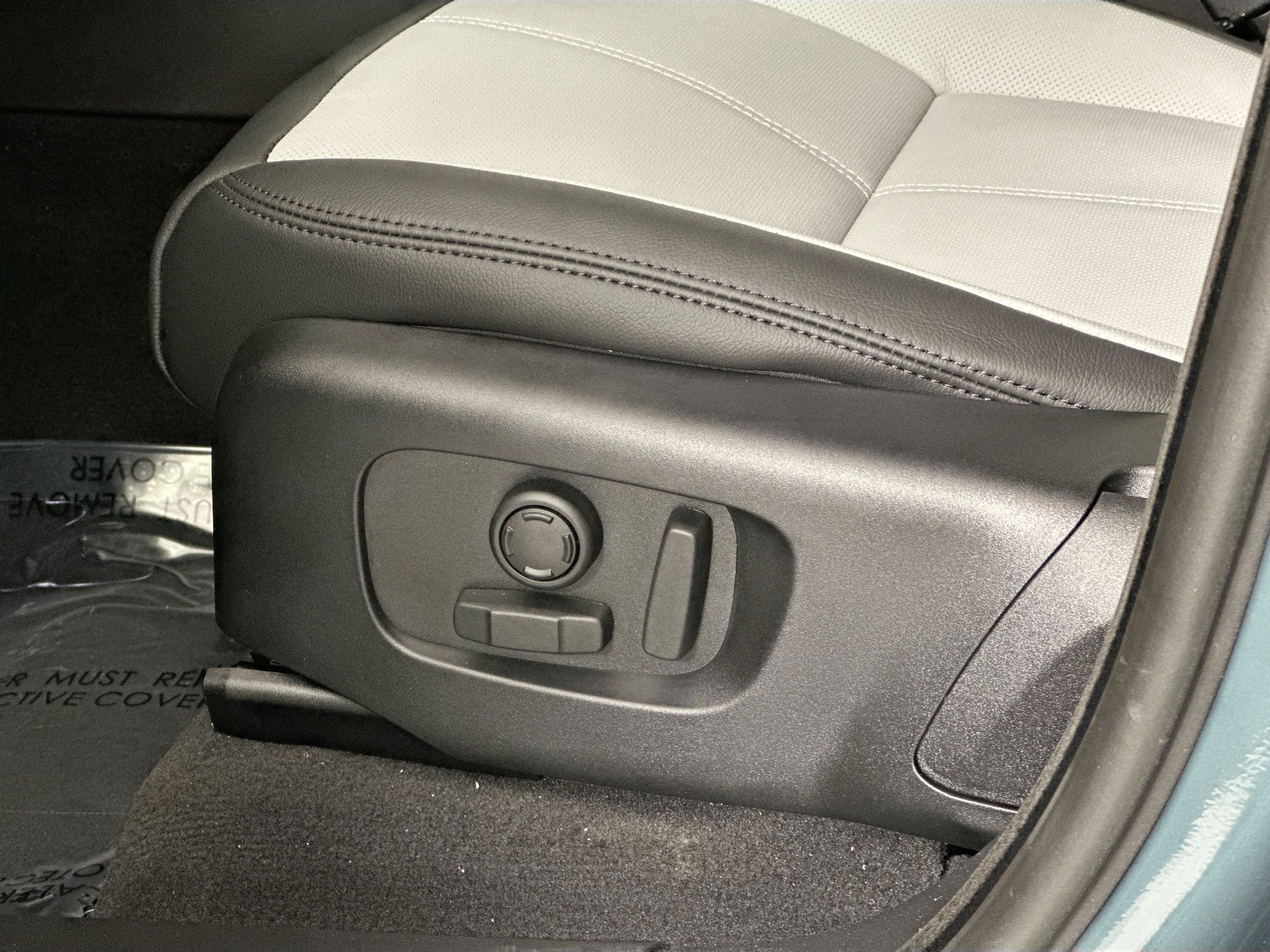 new 2026 Land Rover Range Rover Velar car, priced at $72,652