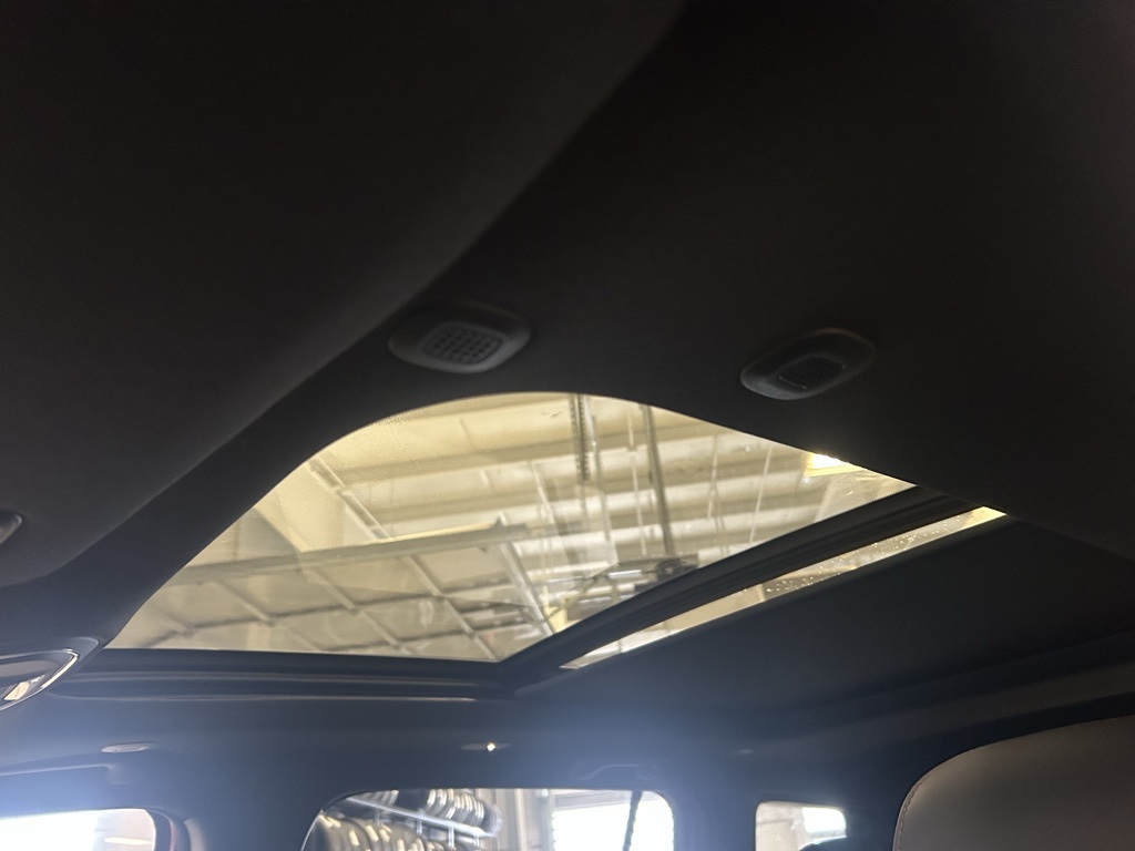 new 2026 Jeep Cherokee car, priced at $44,995