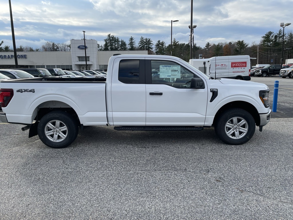 2025 Ford F-150 XL photo 2