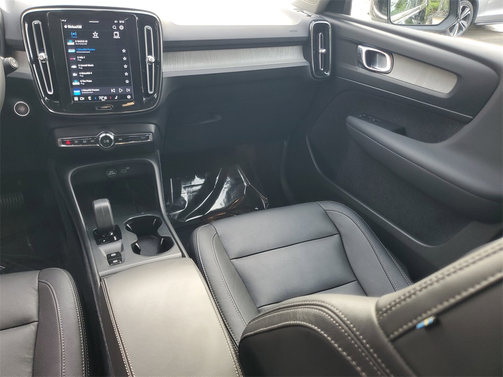 used 2024 Volvo XC40 car, priced at $24,995