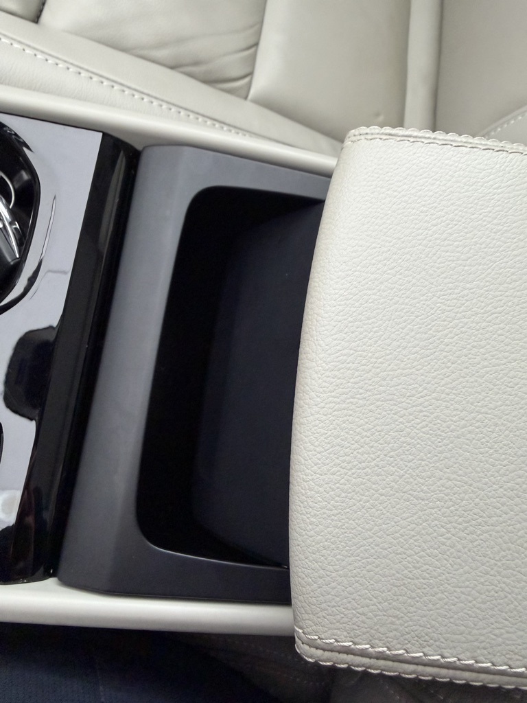 used 2024 Volvo XC40 car, priced at $29,503