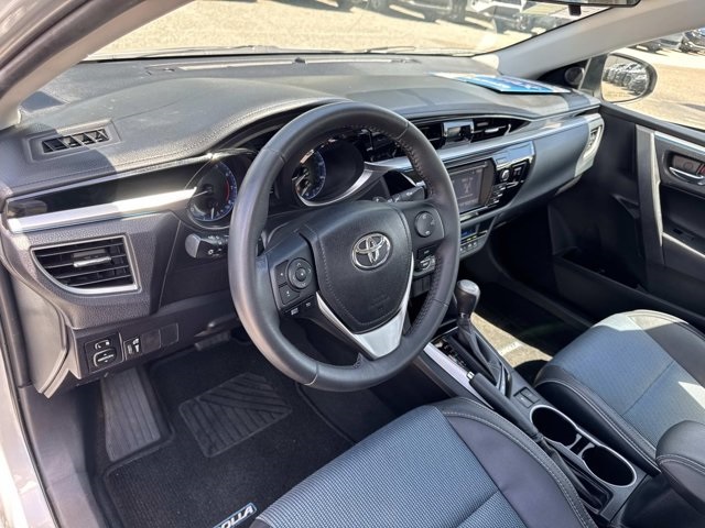 2014 Toyota Corolla Plus photo 11