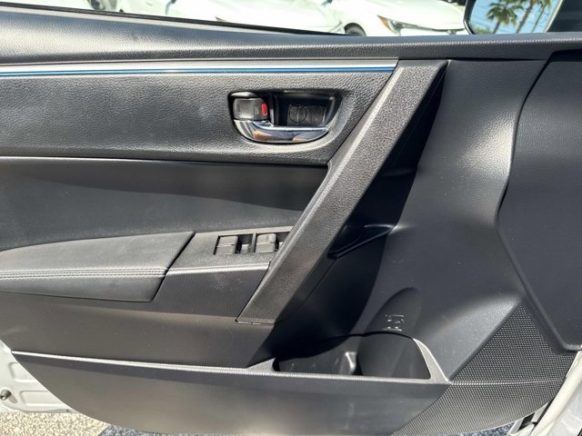 2014 Toyota Corolla Plus photo 7