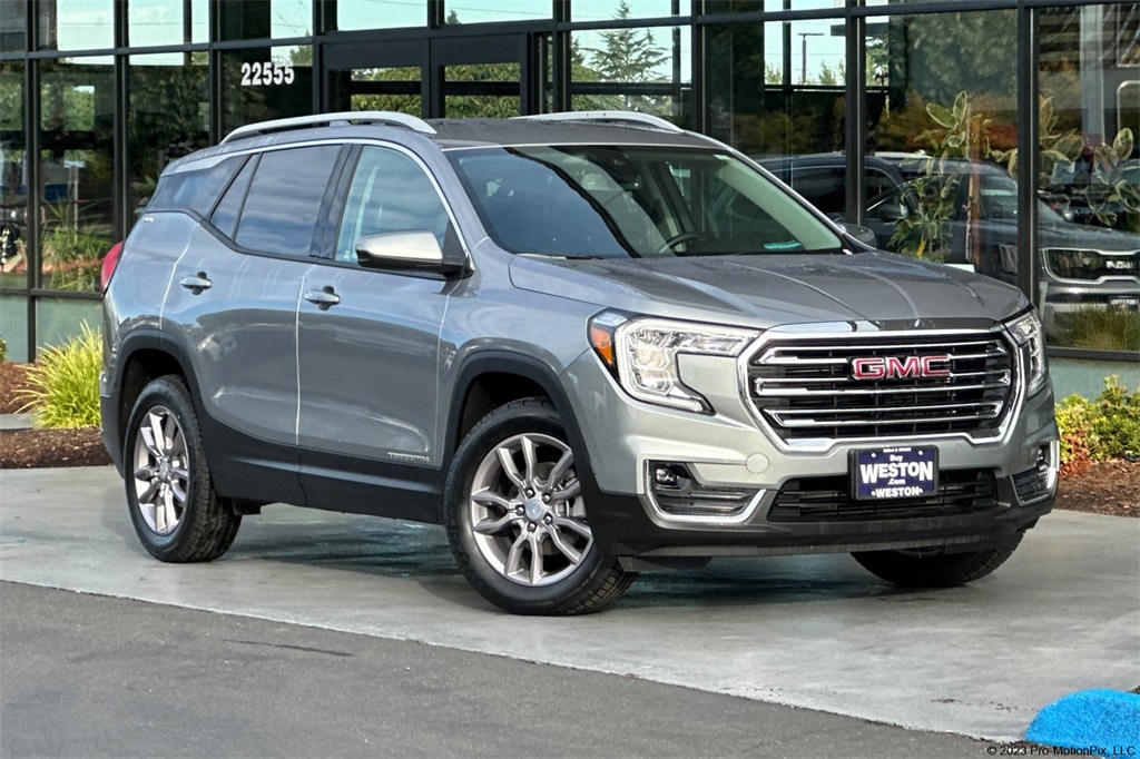 used 2023 GMC Terrain car, priced at $25,961