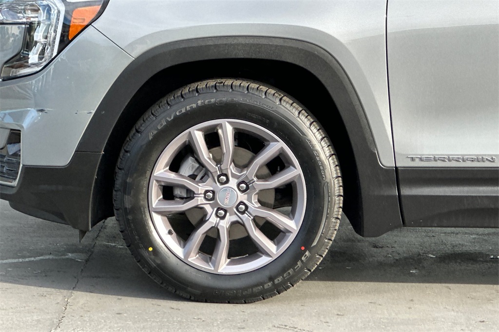 used 2023 GMC Terrain car, priced at $25,961