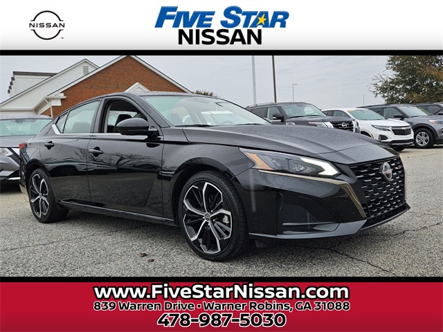 2024 Nissan Altima SR