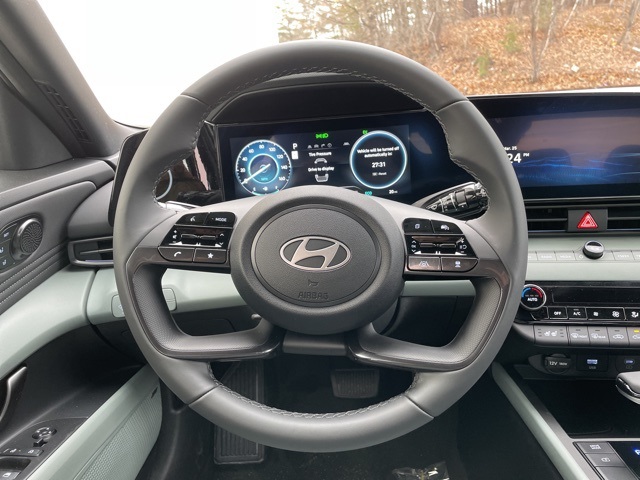 Elantra Hybrid Limited