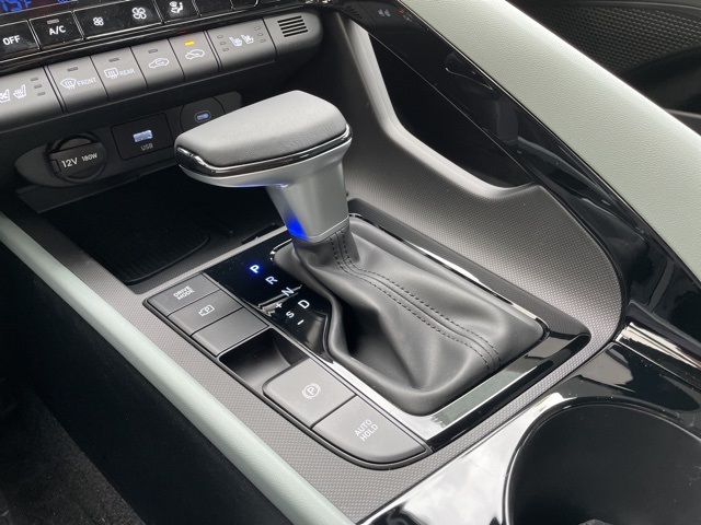 Elantra Hybrid Limited