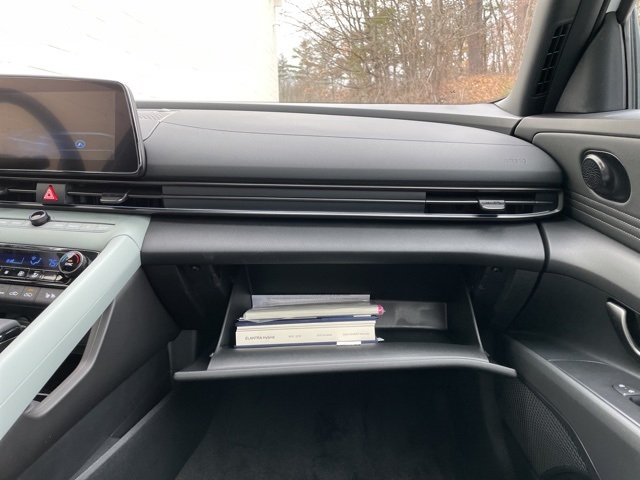 Elantra Hybrid Limited