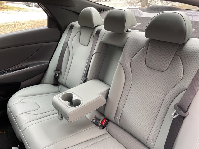 Elantra Hybrid Limited