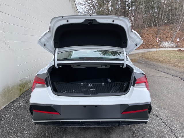 Elantra Hybrid Limited