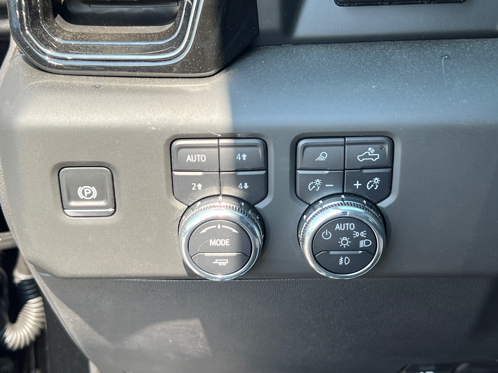 Sierra 1500 Crew Cab AT4X