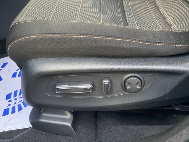 used 2024 Honda CR-V Hybrid car, priced at $33,595