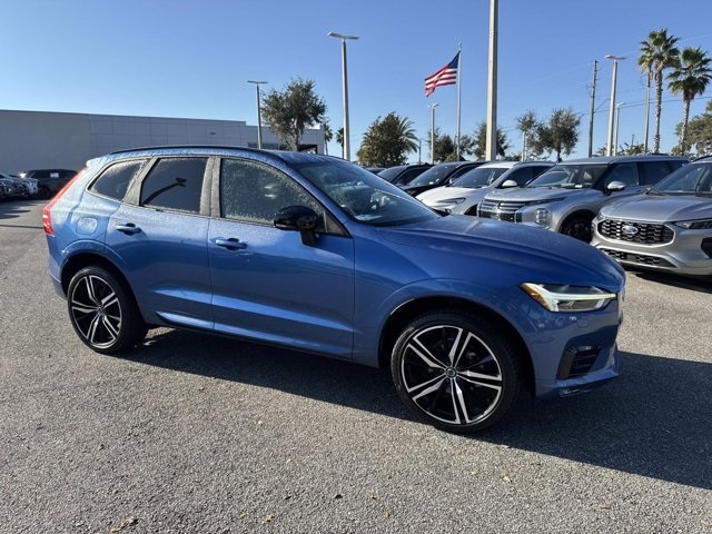 2020 Volvo XC60 R-Design's photo