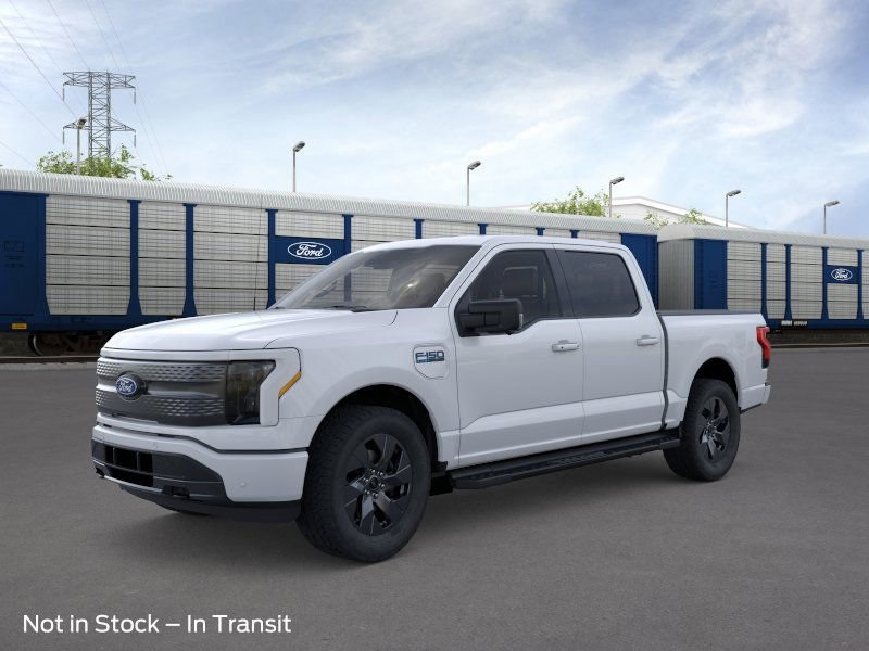 2025 Ford F-150 Lightning photo 2