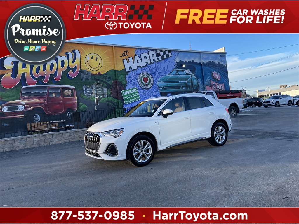 2024 Audi Q3 S Line Premium's photo