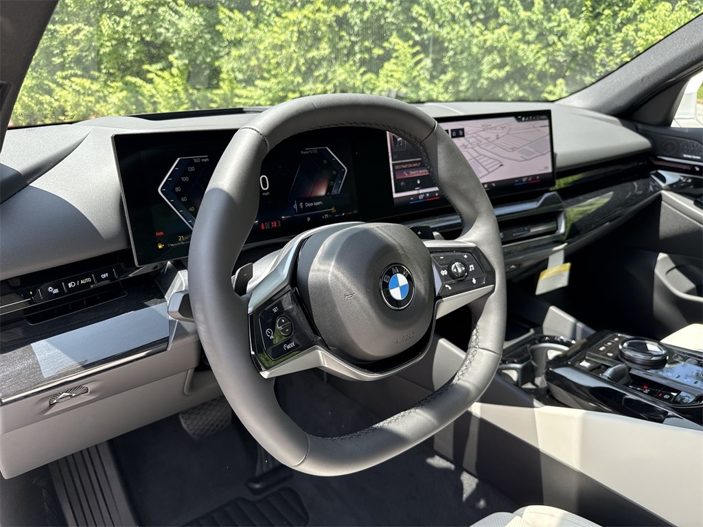 5 Series Sedan 530i xDrive