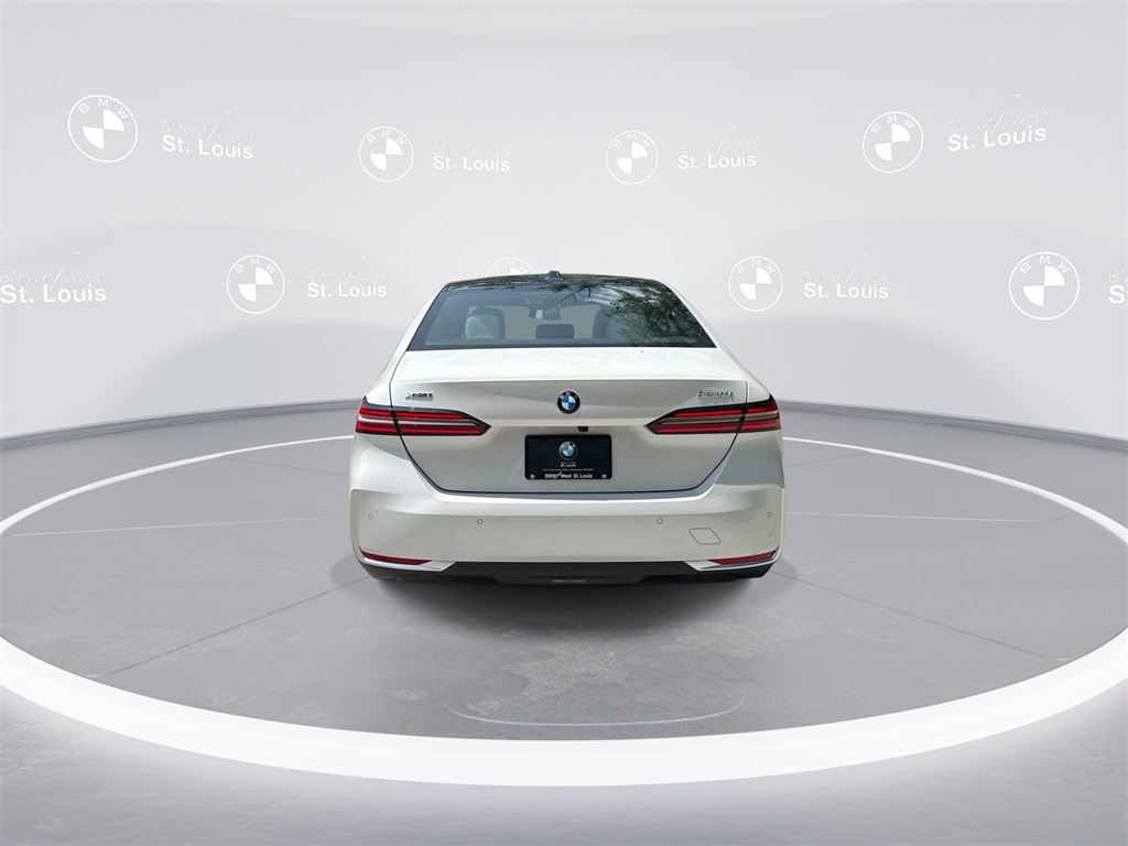 5 Series Sedan 530i xDrive