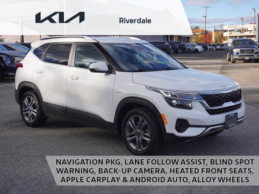 2023 Kia Seltos S's photo