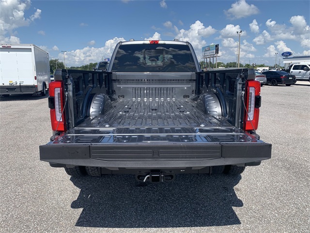 2025 Carbonized Gray Metallic Ford Super Duty F-450 DRW Platinum 4X4 Truck