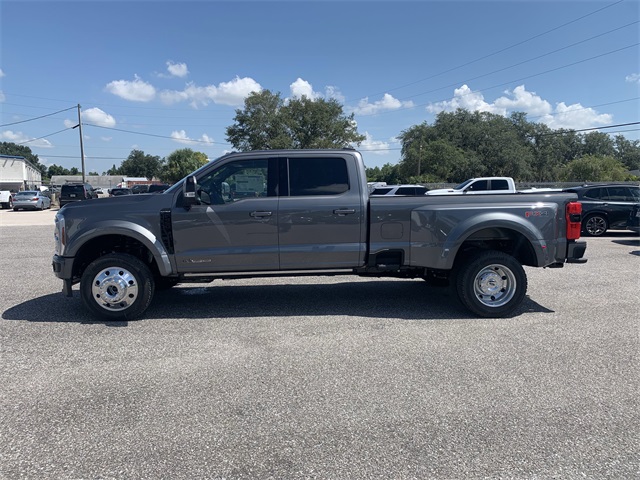 2025 Carbonized Gray Metallic Ford Super Duty F-450 DRW Platinum 4X4 Truck