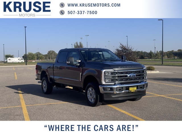 2026 Ford Super Duty F-350 SRW XLT