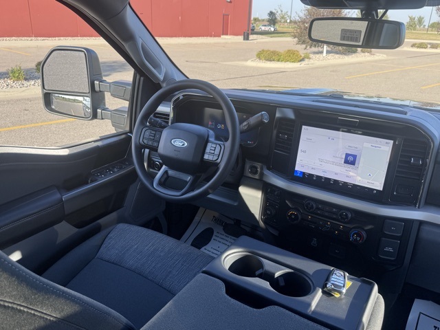 2026 Ford Super Duty F-350 SRW XLT