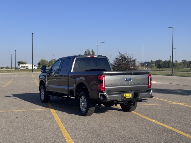 2026 Ford Super Duty F-350 SRW XLT