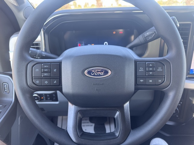 2026 Ford Super Duty F-350 SRW XLT