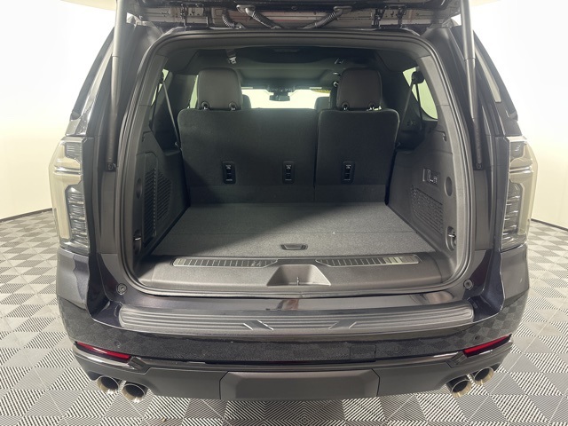 New 2025 Chevrolet Suburban SUV