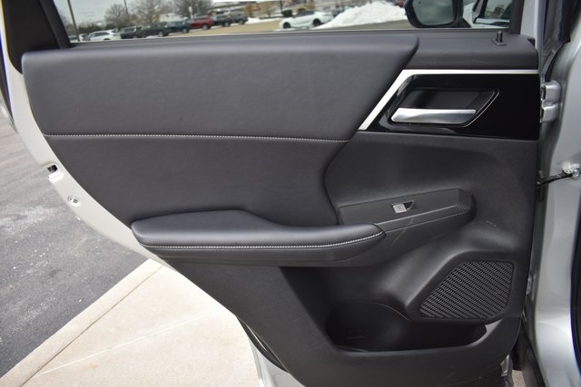 Used 2024 Mitsubishi Outlander SUV