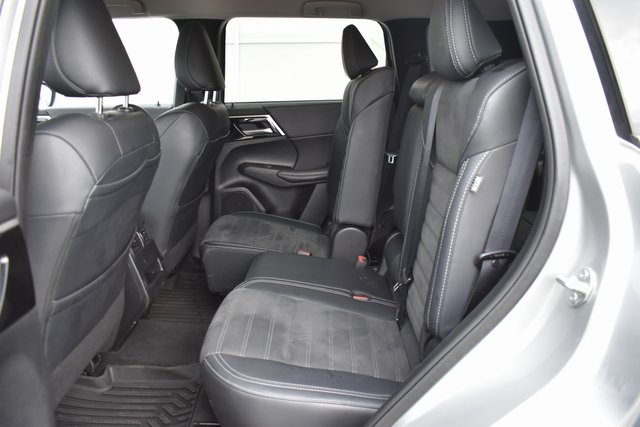 Used 2024 Mitsubishi Outlander SUV