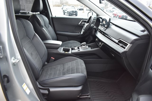 Used 2024 Mitsubishi Outlander SUV