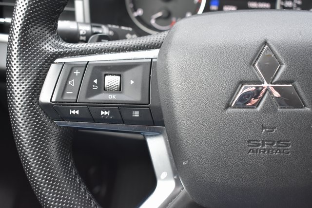 Used 2024 Mitsubishi Outlander SUV