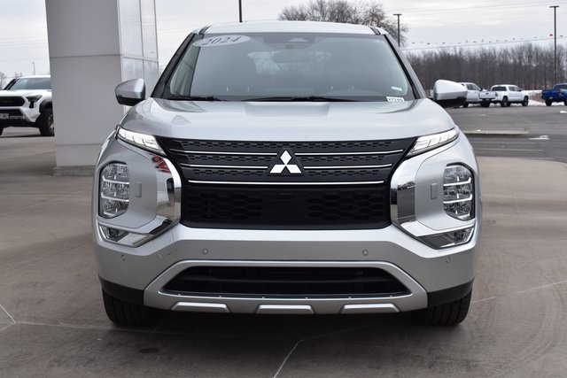 Used 2024 Mitsubishi Outlander SUV