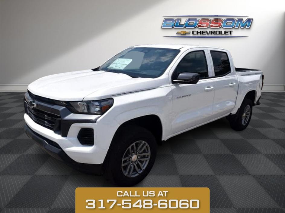 2025 Summit White Chevrolet Colorado LT RWD Truck