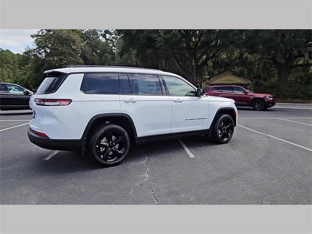 2025 Jeep Grand Cherokee L Altitude X 4x2