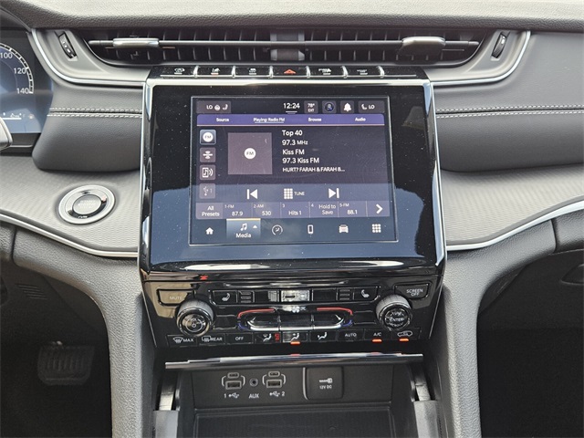 2025 Jeep Grand Cherokee L Altitude X 4x2