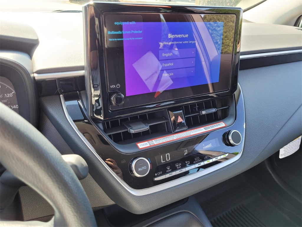 2025 Toyota Corolla LE photo 20